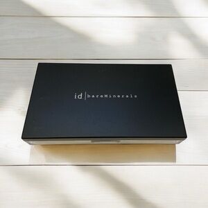 Bare Escentuals Eye Liner Shadow Compact Quad